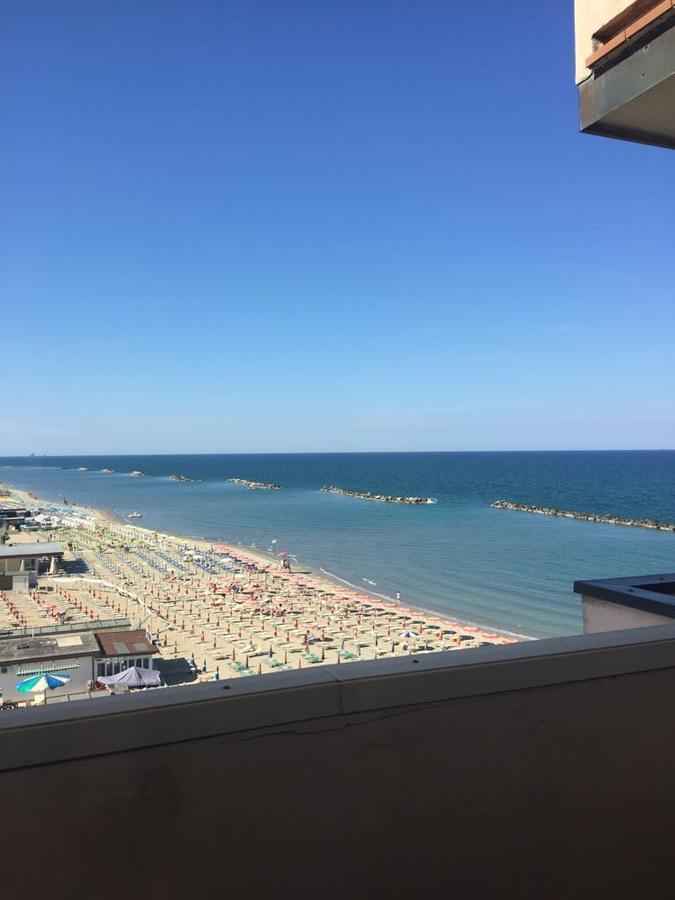 Hotel Man Lido Di Savio Exterior foto